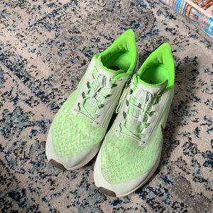 Air Zoom Pegasus 36 FlyEase - Electric Green Ridgerock - Size 11